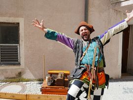 Mittelalterlicher Umzug in Tirol