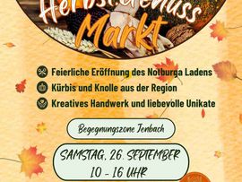 Plakat für den „Herbst.Genuss Markt“ in Jenbach mit Kürbissen und Hinweisen auf regionale Produkte, Handwerk und das Programm.
