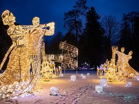 Lichterpark mit Tänzer
