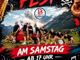 Rocktober-Fest-Plakat mit Live-Auftritt der Band LeiBlech, Bierkrug, Brezel und Alpenlandschaft im Hintergrund.