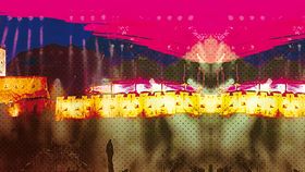 Festung Kufstein in bunten Farben beleuchtet