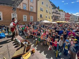 Mittelalterlicher Umzug in Tirol