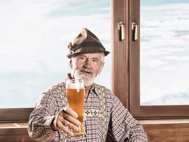 Mann mit Bier 