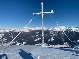 Skitour Zinseler Gipfelkreuz
