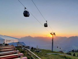 Sonnenuntergang in der Bergwelt Hanhenkamm