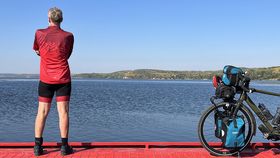 Thomas Widerin blickt aufs Meer