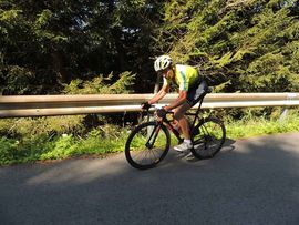 Radfahrer beim internationalen Horn-Radrennen in Kitzbühel