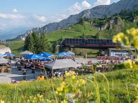 Fest auf der Bergstation