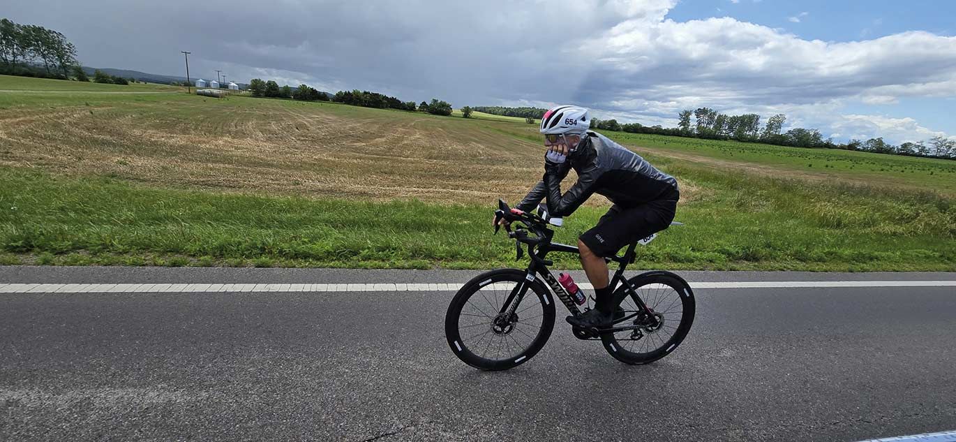 Kurt Matzler fährt auf Rennrad