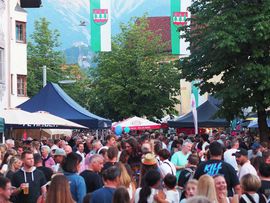 Menschenmenge in der Stadt