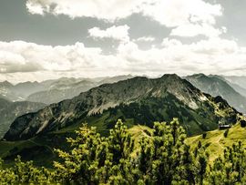 Sommer Bergwelt Hanhenkamm