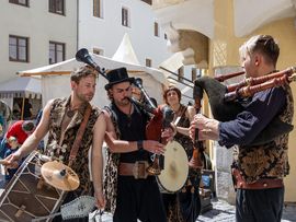 Mittelalterlicher Umzug in Tirol