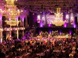 Beleuchteter Ballsaal