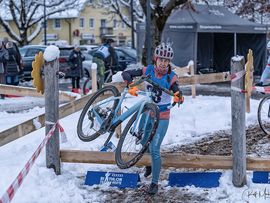 BIKE 'n' ICE Radfahrerin