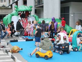 Kinderspielecke beim Dorffest Schwaz
